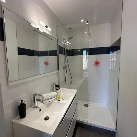 B081 - Bel - Tassigny Cannes